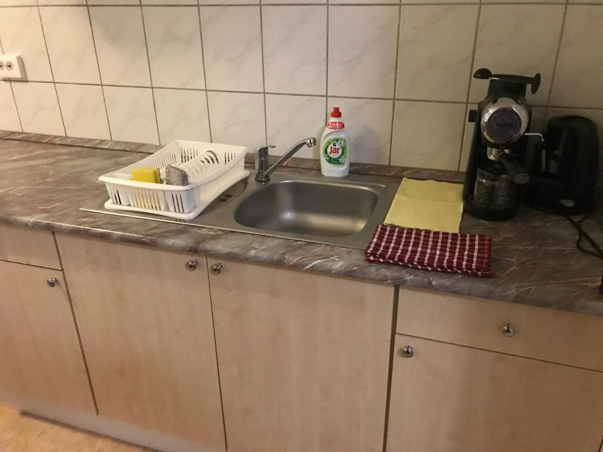 Ferienwohnung Napfeny Apartman Orosháza Exterior foto